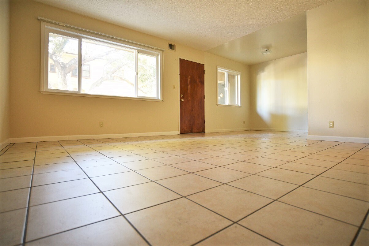 Foto principal - 634 Oakland Ave