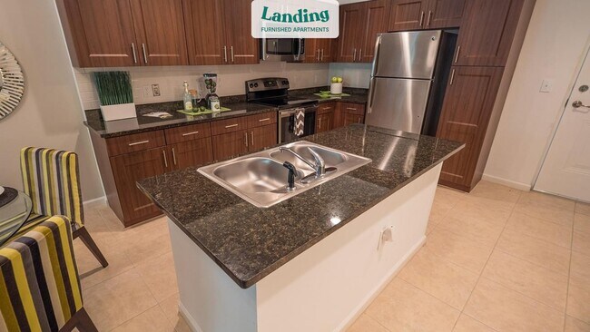Foto del edificio - 1517 Cameron Samuel Ln