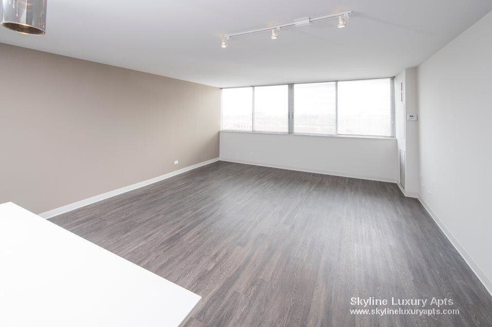 Foto principal - 900 S Ashland Ave