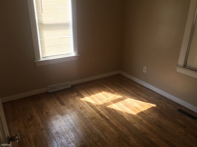 Foto del edificio - 2 br, 2 bath House - 1150 La Salle Ave
