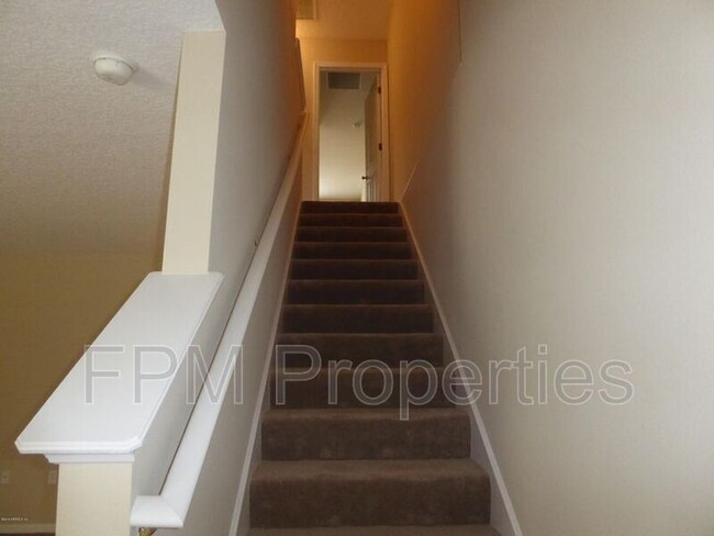 Foto del edificio - 8426 McGirts Village Ln