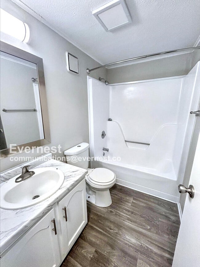 Building Photo - 166 Safe Harbor Dr