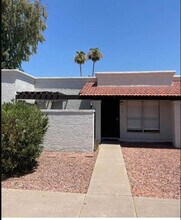 Building Photo - 645 N Arrowhead Dr