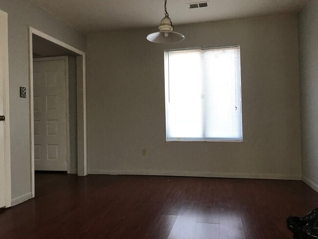Building Photo - 6033 Wingedfoot Ct