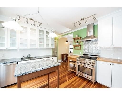 Primary Photo - 32-34 S Munroe Terrace