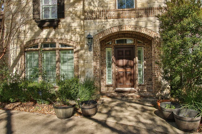 Foto del edificio - 11722 Spriggs Way