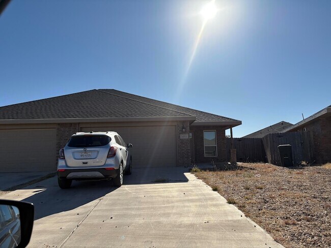 Foto del edificio - 5609 Jarvis St