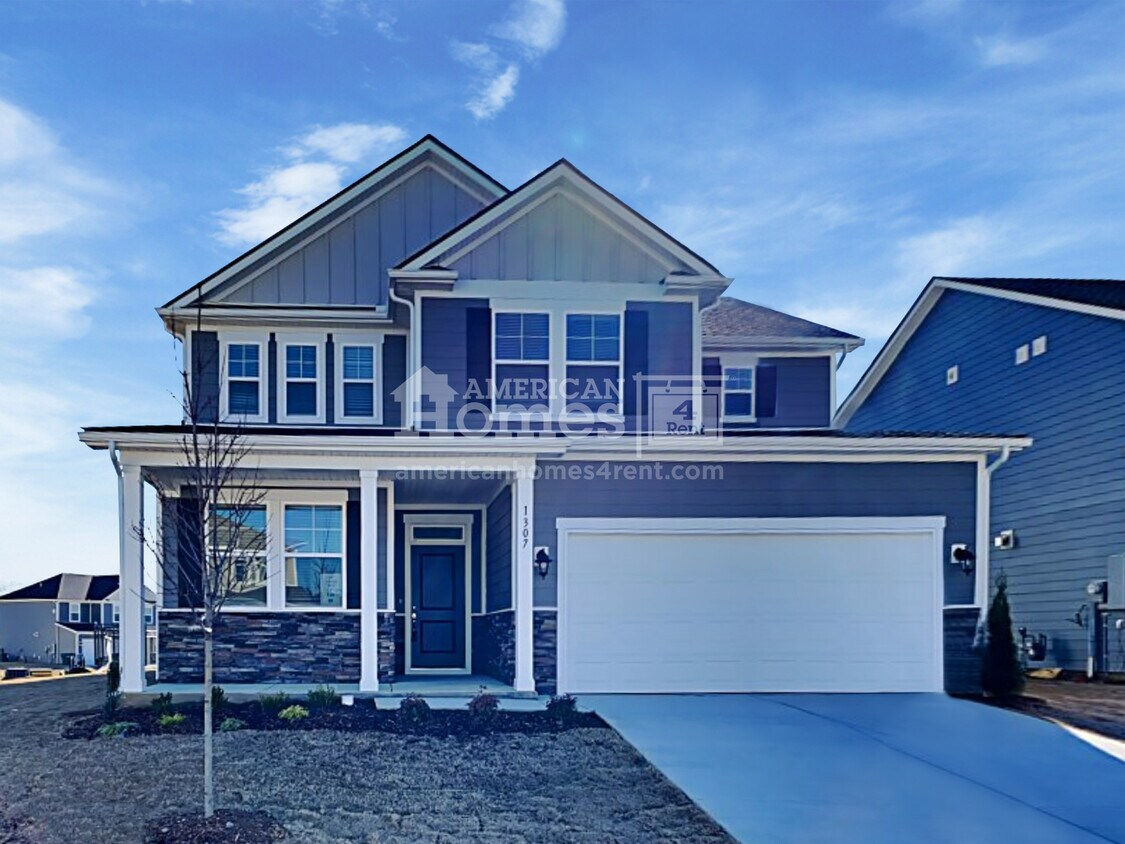 1307 Lomond Drive House Rental in Nashville, TN