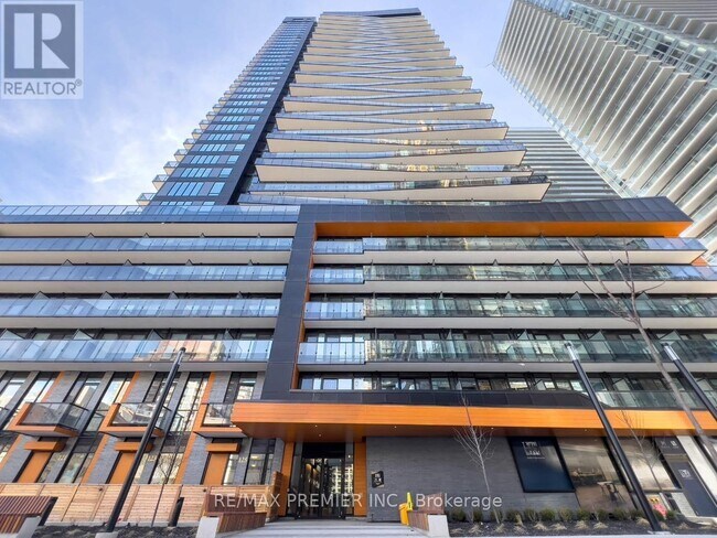 Photo du bâtiment - 117-117 Broadway Ave