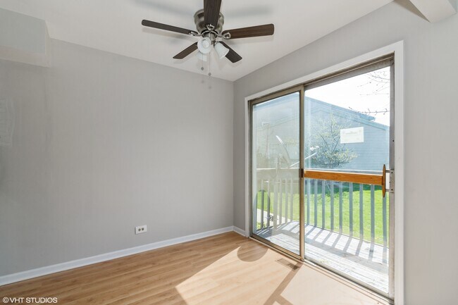 Building Photo - 228 Apache Ct