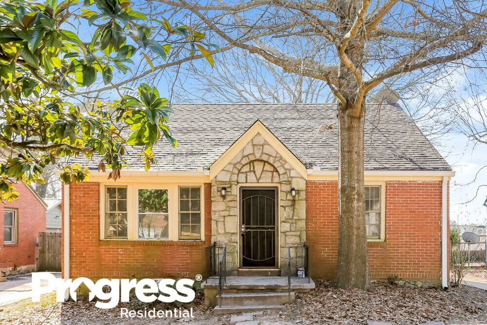 Primary Photo - 2623 Northview Ave