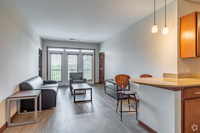 4HAB, 4BA - 1414SF - The Lofts at Mercer Village