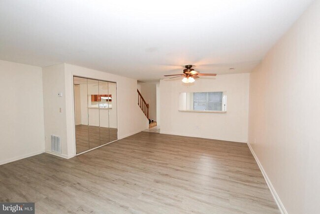 Foto del edificio - 1243 Independence Square