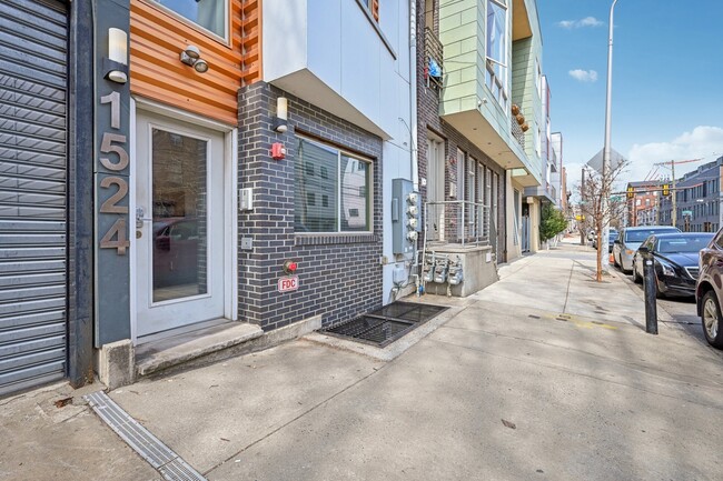 Foto del edificio - 1524 N 2nd St