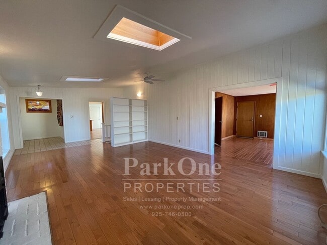 Photo - Spacious Home In Lafayette Hills