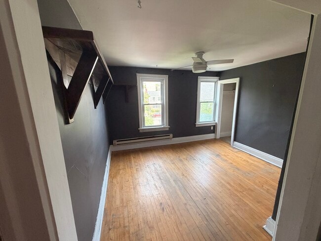 Living Room - 1608 N Franklin Pl.