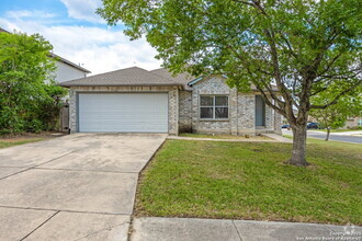 Building Photo - 7902 Chestnut Bear Dr