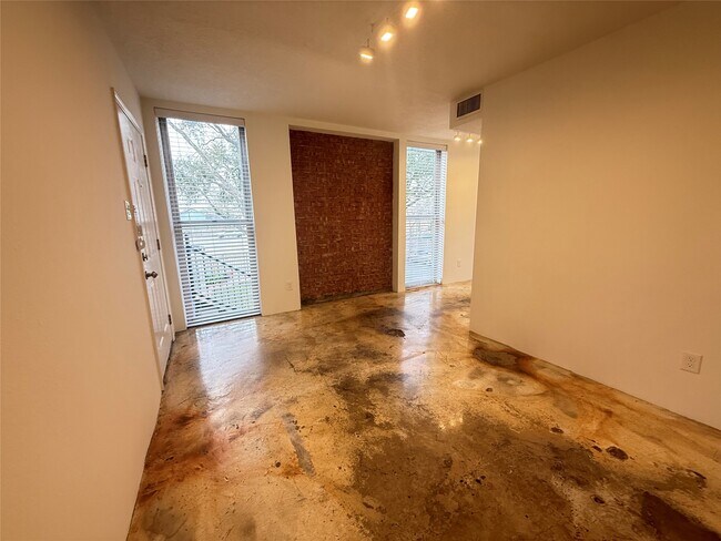 Foto del edificio - 1112 Lawrence St