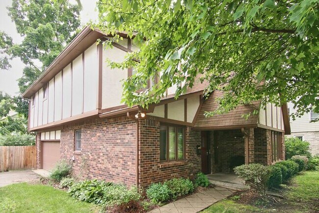 Building Photo - Furnished Home Blocks from Butler University!