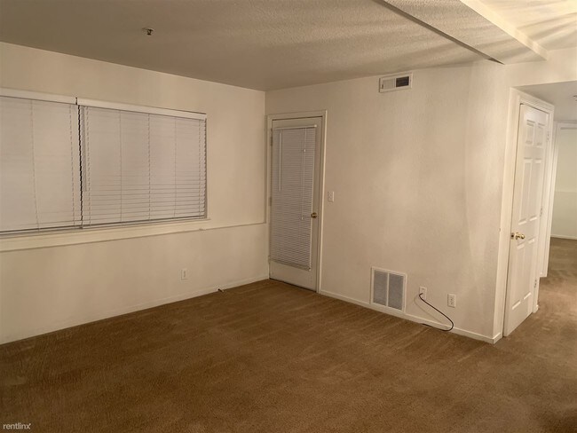 Building Photo - 1225 N McCarran Blvd