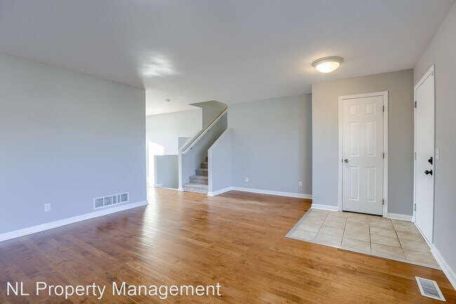 Building Photo - 4 br, 2.5 bath House - 19425 X Street