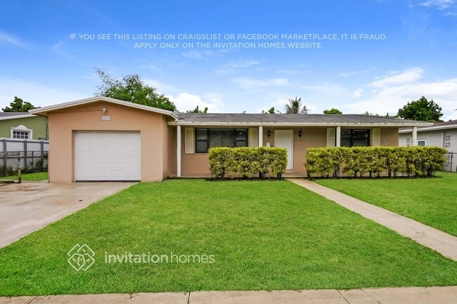 Building Photo - 2231 SW 67th Way