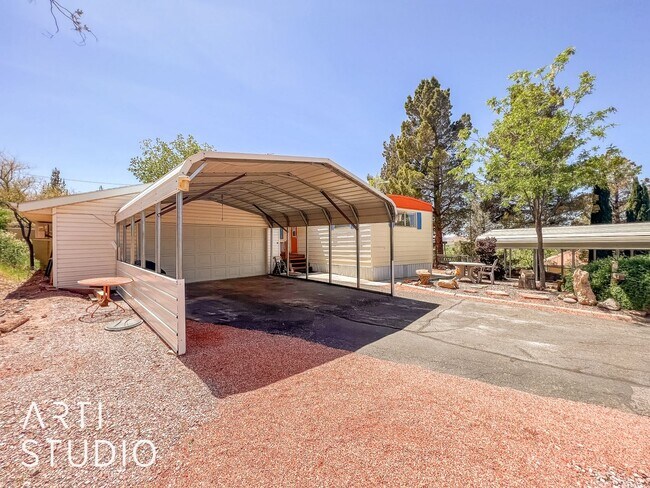 Building Photo - Newly Remodeled Home in LaVerkin