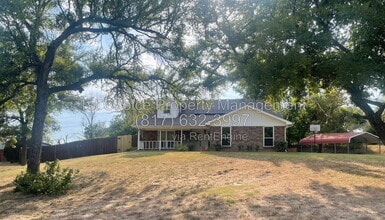 Building Photo - 1516 Oakridge Ct W