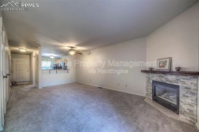 Building Photo - 973 Brant Hollow Ct