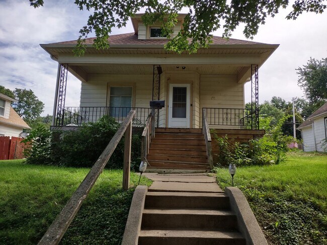 Building Photo - Charming 2 Bed 1 Bath Home In Benson.