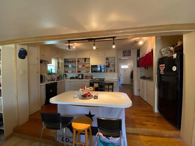 Foto del edificio - 2611 28th St