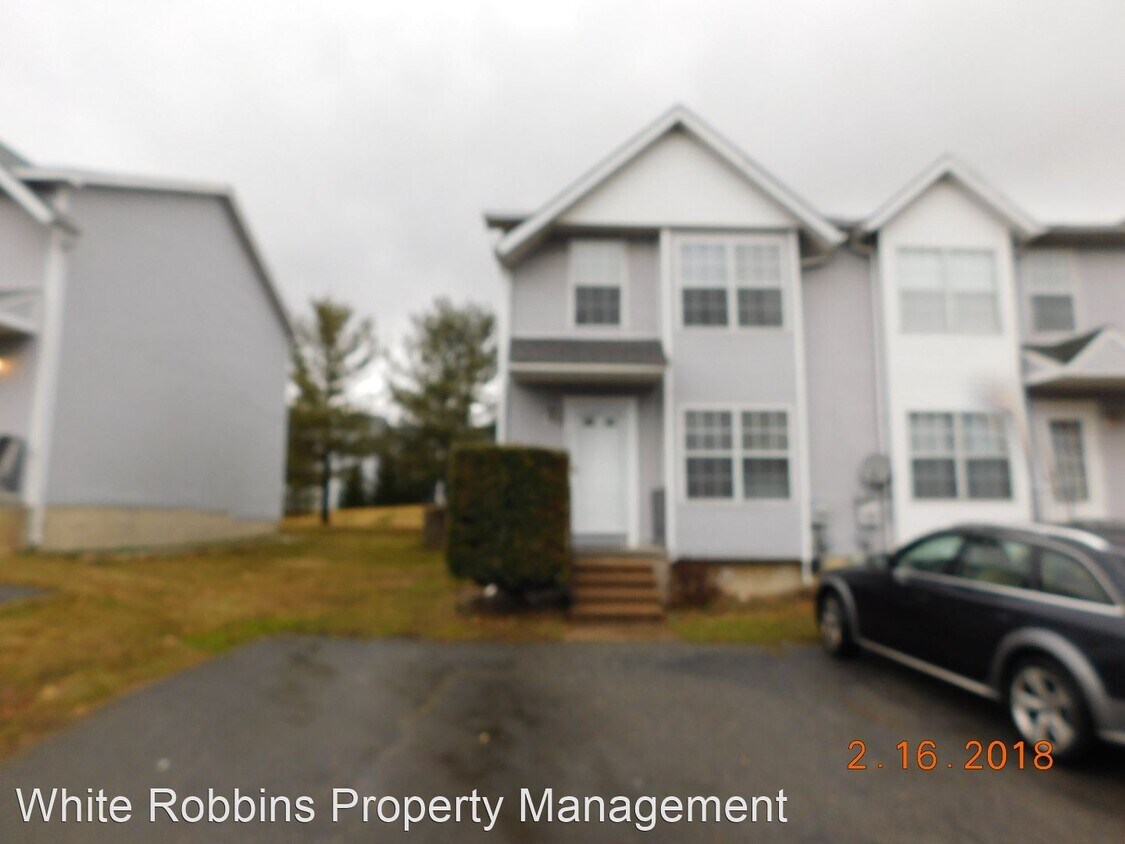 Foto principal - 2 br, 2.5 bath House - 208 Britain Court