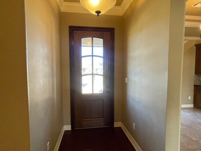 Building Photo - Lovely Home In Tiburon
