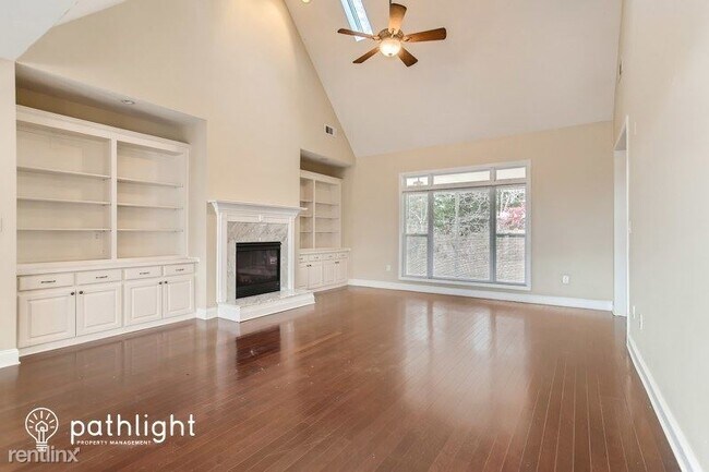 Foto del edificio - 5 br, 4 bath House - 227 English Oaks Ln UNIT