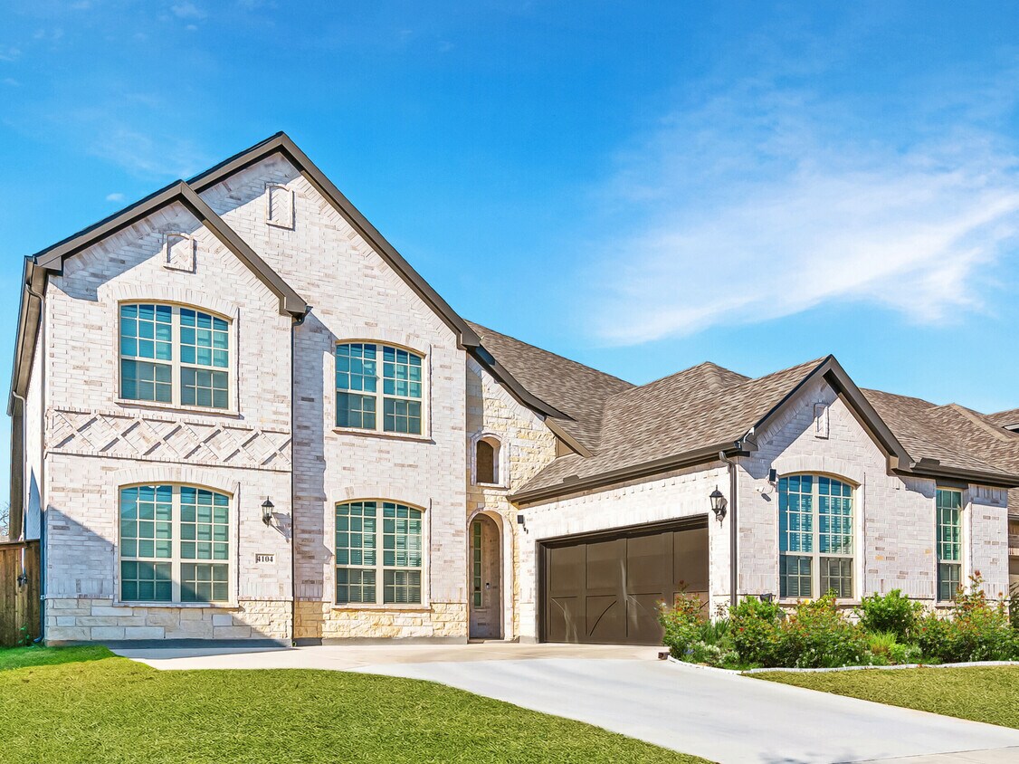 Foto principal - 4104 Willow Grove Ave