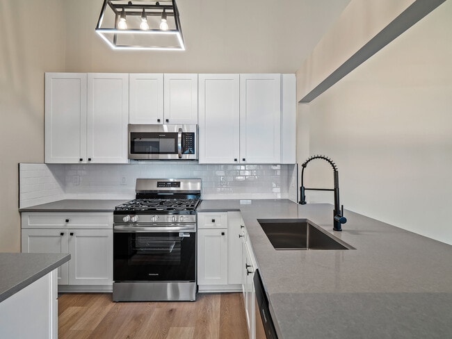Building Photo - Cherry Tree Village Apartments