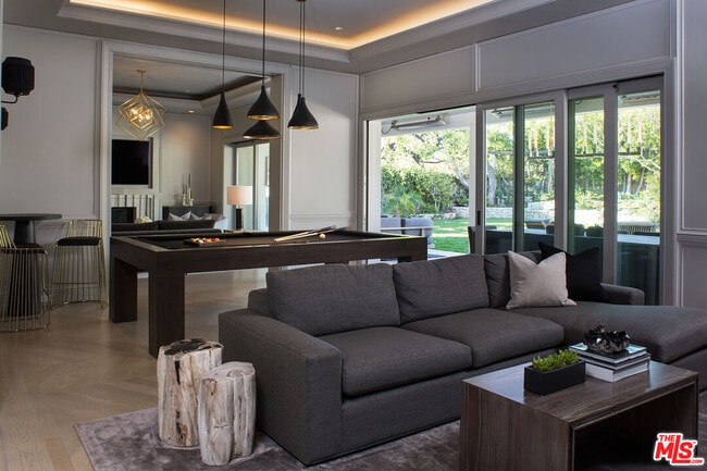 Building Photo - 14939 La Cumbre Dr