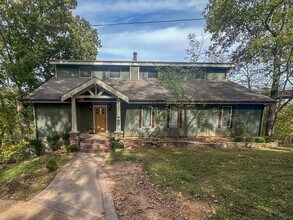 Building Photo - 109 Mayhew Rd Building Photo - 109 Mayhew Rd