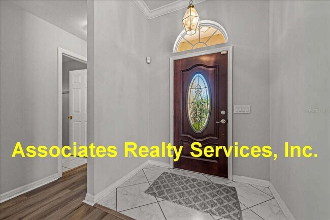 Foto del edificio - Turkey Creek-Three Bedroom - Two Bath 1560 sf