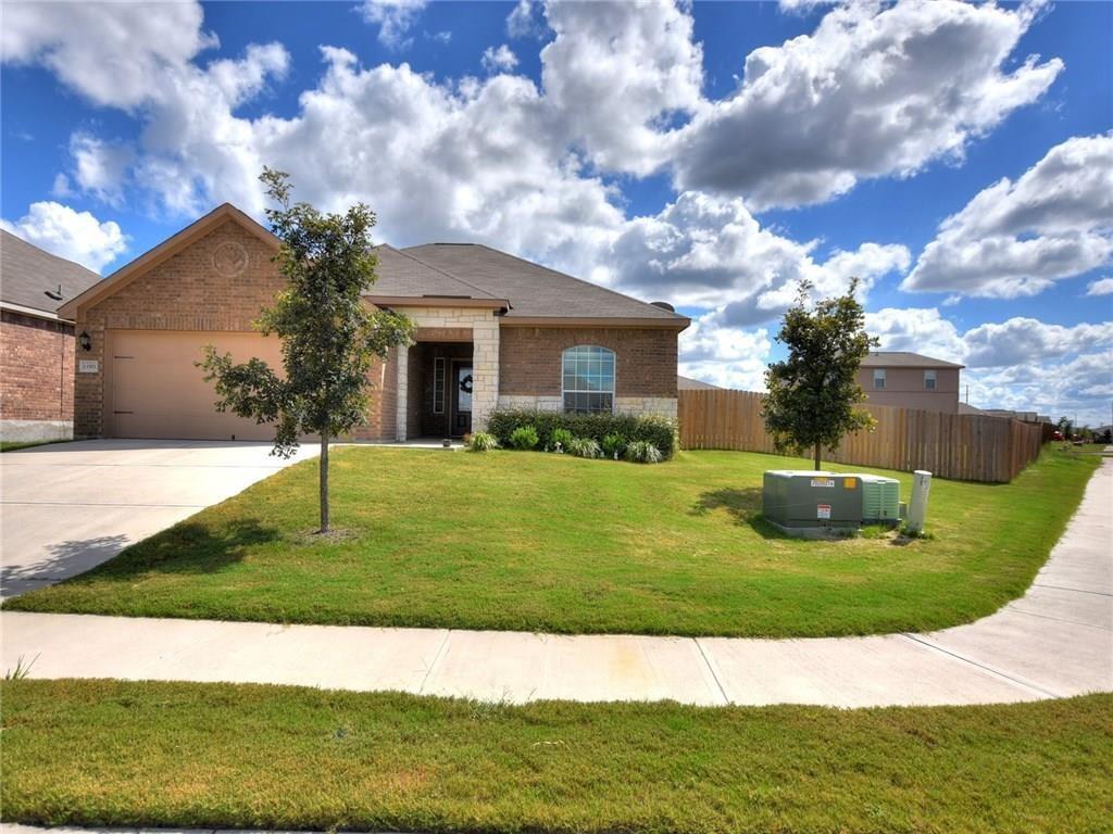 Foto principal - 13501 Nelson Houser St