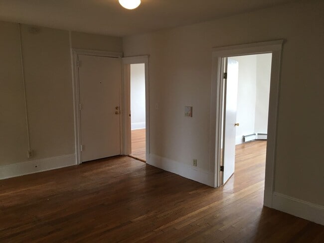 Photo - 1668 Commonwealth Ave Apartment