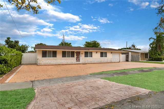 Building Photo - 4911 SW 95th Ave
