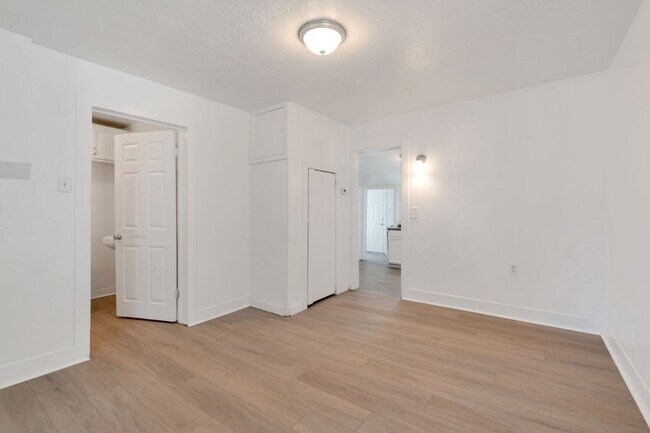Building Photo - 2962 S 8850 W