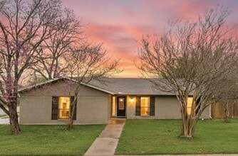 Building Photo - 1901 Hooper St
