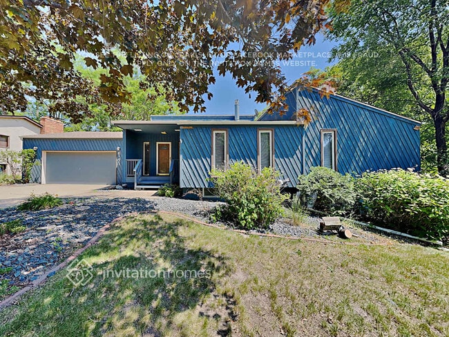 Building Photo - 6171 Kerry Ln NE