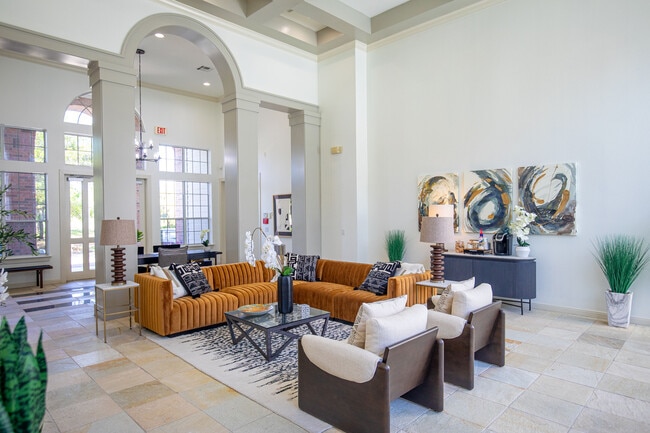 Foto del edificio - Whitney at the Heights