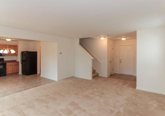 Building Photo - 8105 Whistlewood Dr