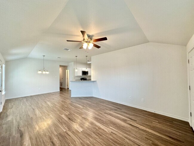 Building Photo - 1837 Clovis Drive