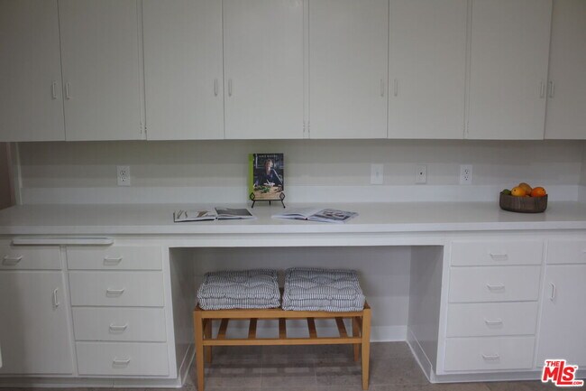 Foto del edificio - 282 Wigmore Dr