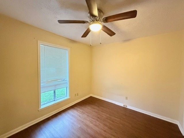 Building Photo - 1504 Hawk Tree Dr